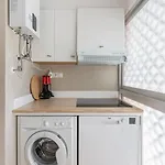 Apartman Comfy 150m From San Juan *